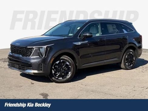 New 2026 Kia Sorento S image 1