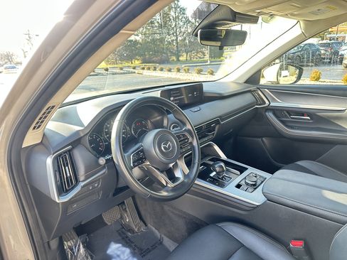 Used 2024 MAZDA CX-90 3.3 Turbo w/ Preferred Plus image 21