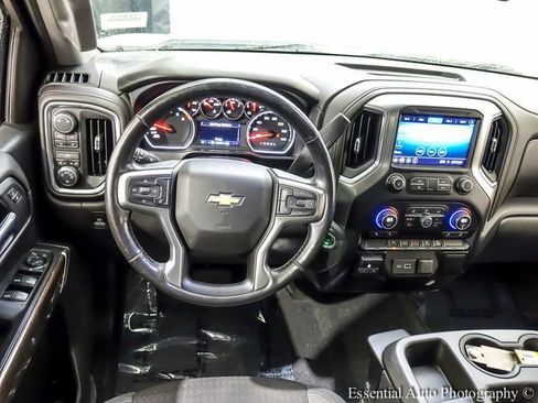 Used 2019 Chevrolet Silverado 1500 LT w/ All-Star Edition AWD/4WD image 3