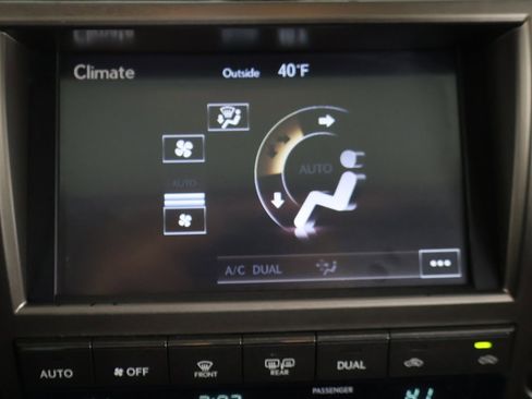 Used 2018 Lexus GX 460 image 48