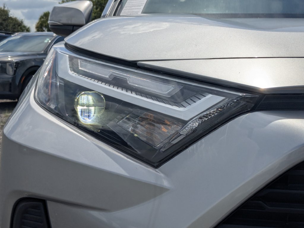 Used 2024 Toyota RAV4 XLE AWD/4WD image 10