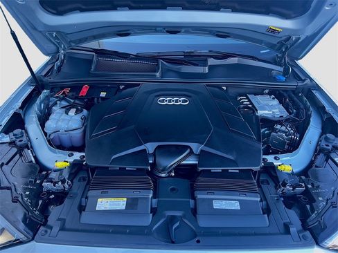 Used 2024 Audi Q7 3.0T Premium Plus image 31