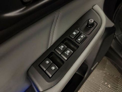 Used 2019 Subaru Outback 2.5i Limited w/ Protection Package #1 AWD/4WD image 8