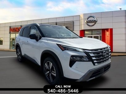 New 2025 Nissan Rogue SL w/ Tech Package