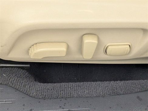 Used 2019 Subaru Outback 2.5i Limited w/ Protection Package #1 image 15