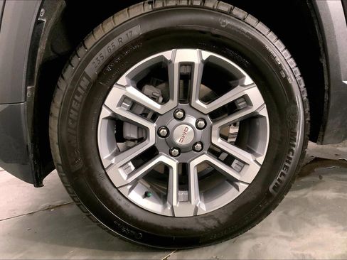 Used 2026 GMC Terrain Elevation FWD image 9