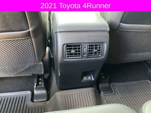 Used 2021 Toyota 4Runner SR5 Premium image 21