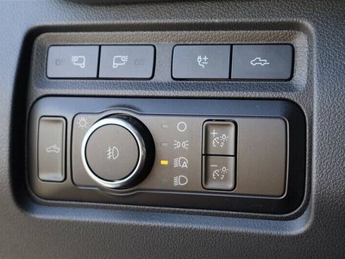 Used 2023 Ford F350 Platinum AWD/4WD image 21