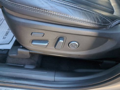 Used 2023 Hyundai Santa Fe Calligraphy image 22