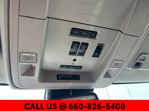 Used 2018 GMC Sierra 1500 SLT AWD/4WD image 22