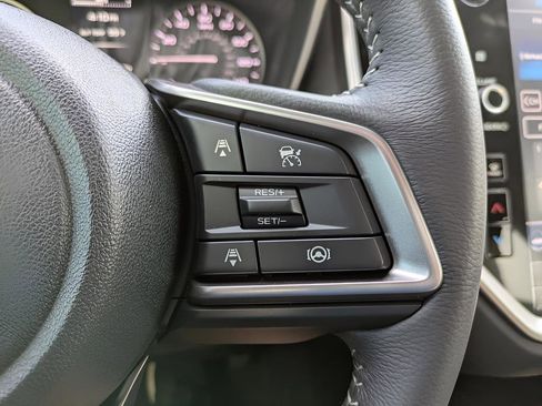 Certified 2025 Subaru Ascent Premium AWD/4WD image 24