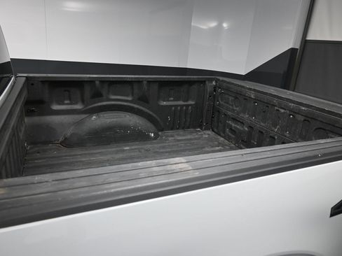 Used 2023 Ford F150 XLT AWD/4WD image 17