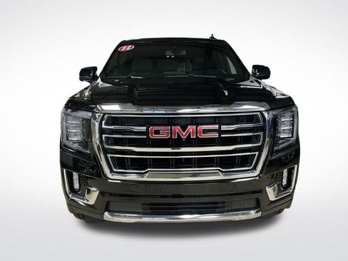 Certified 2022 GMC Yukon SLT w/ SLT Premium Package image 11