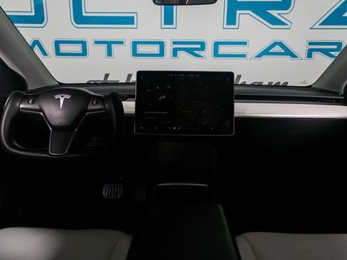 Used 2021 Tesla Model Y Performance image 15