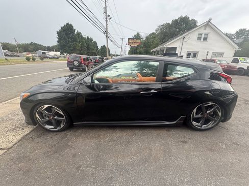 Used 2019 Hyundai Veloster Turbo FWD image 5