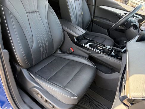 Certified 2024 Buick Envision Avenir AWD/4WD image 11