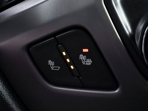 Used 2018 GMC Sierra 1500 SLT image 36