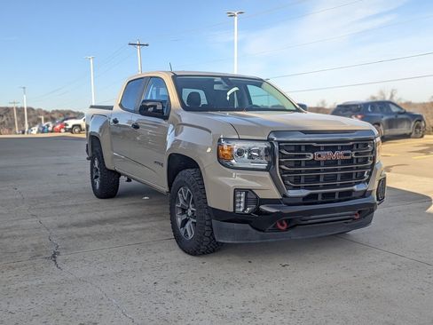 Used 2022 GMC Canyon AT4 w/ Trailering Package image 5
