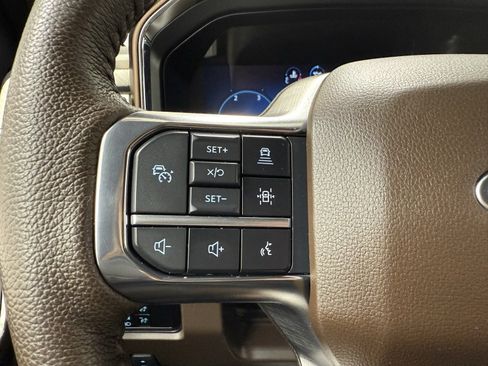 Used 2023 Ford F450 King Ranch w/ Chrome Package image 20