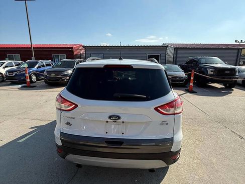 Used 2014 Ford Escape SE w/ Equipment Group 201A image 16