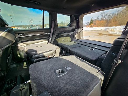 Certified 2024 Jeep Grand Cherokee L Overland w/ Advanced Protech Group III image 46