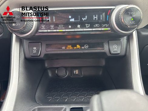 Used 2023 Toyota RAV4 XLE image 26