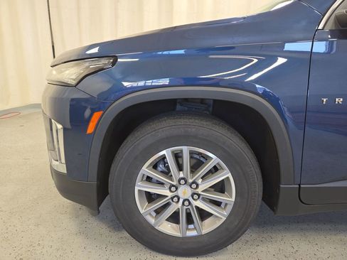 Certified 2023 Chevrolet Traverse LT FWD image 34