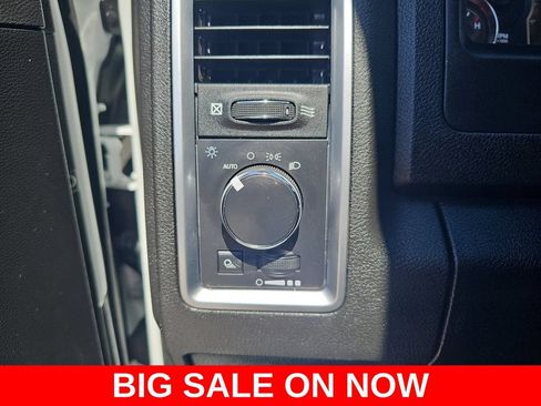 Used 2022 RAM 1500 Classic SLT w/ Electronics Group AWD/4WD image 24