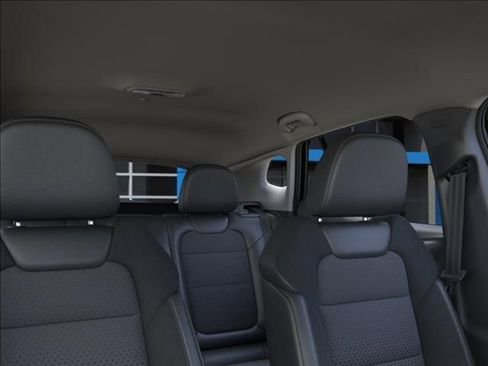 New 2026 Chevrolet Trax LT w/ Driver Confidence Package FWD image 29