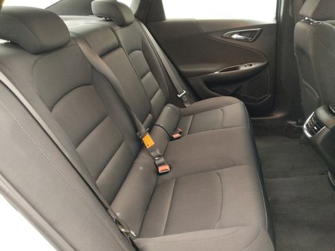 Used 2022 Chevrolet Malibu LT FWD image 19