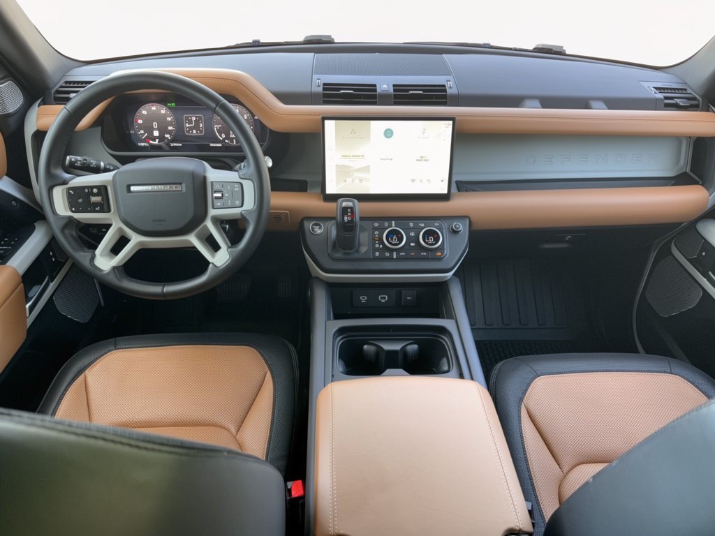 Used 2024 Land Rover Defender 130 X-Dynamic SE AWD/4WD image 17