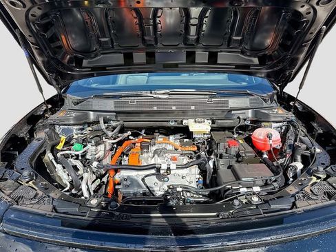 New 2026 Chevrolet Equinox EV LT FWD image 30