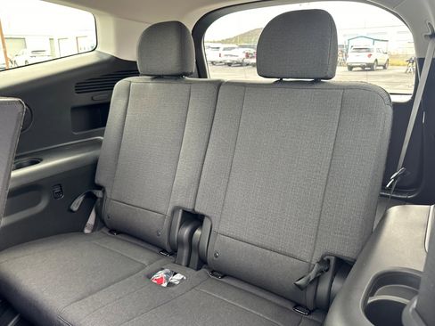 New 2026 Hyundai Ioniq 9 SE image 15