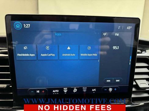 Used 2023 Ford Transit 350 XLT image 26