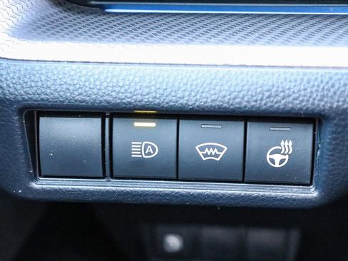 Used 2025 Toyota Prius XLE image 29