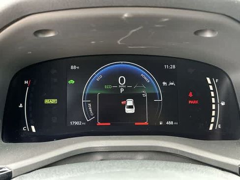Used 2025 Toyota Camry LE FWD image 6