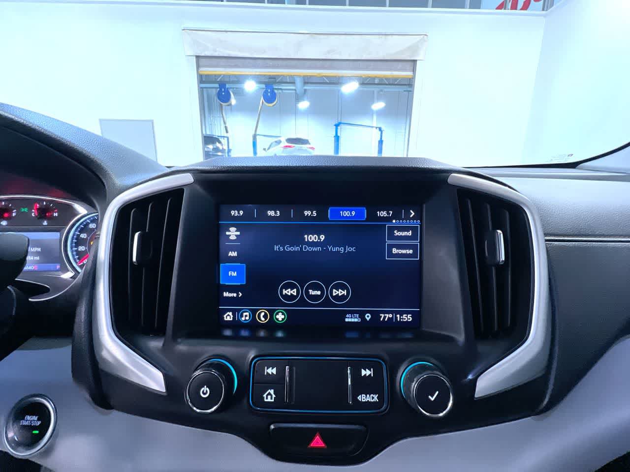 Used 2021 GMC Terrain SLT w/ LPO, Floor Liner Package FWD image 27