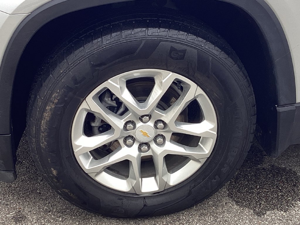 Used 2021 Chevrolet Traverse LT AWD/4WD image 23
