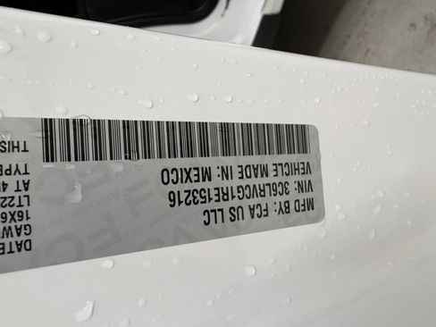 Used 2024 RAM ProMaster 2500 w/ Quick Order Package 22G SLT FWD image 35