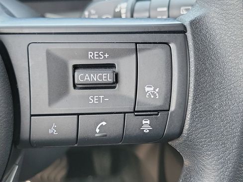 Certified 2025 Nissan Kicks S FWD image 6