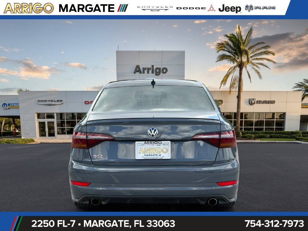 Used 2019 Volkswagen Jetta GLI FWD image 6