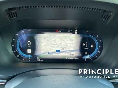 Certified 2025 Volvo XC60 B5 Core image 13