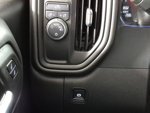 Certified 2024 Chevrolet Silverado 1500 W/T w/ WT Fleet Convenience Package image 16