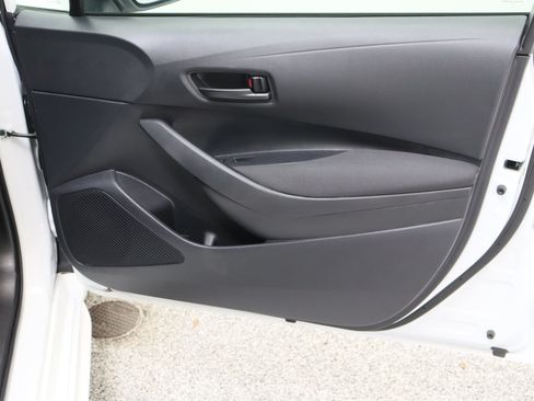 Certified 2025 Toyota Corolla LE w/ Convenience Package FWD image 33