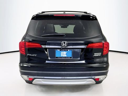 Used 2018 Honda Pilot Touring image 6