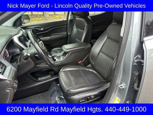 Used 2023 GMC Acadia SLT image 11