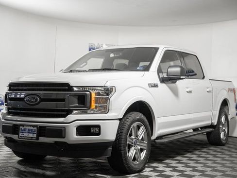 Used 2018 Ford F150 XLT w/ Equipment Group 302A Luxury image 3