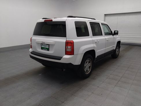 Used 2017 Jeep Patriot Sport w/ Power Value Group FWD image 9