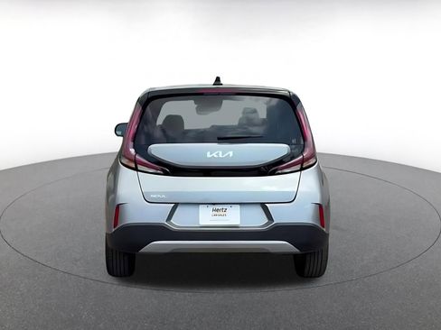 Used 2025 Kia Soul LX w/ LX Technology Package image 12