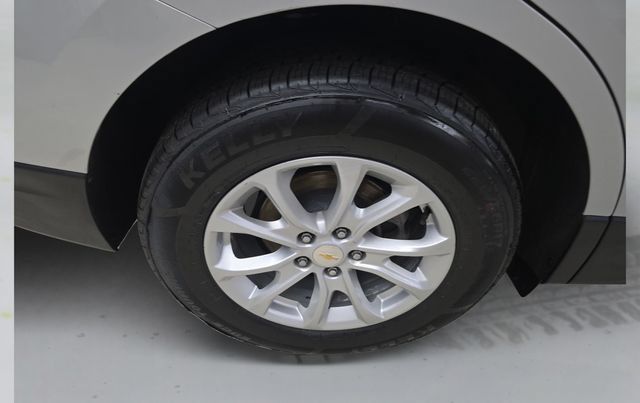 Used 2019 Chevrolet Equinox LT AWD/4WD image 17